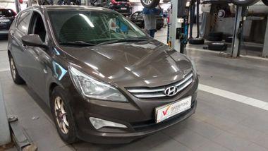 Hyundai Solaris 2015 года, 142 830 км - вид 2