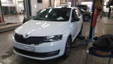 Skoda Rapid 2018 года, 97 500 км - вид 1