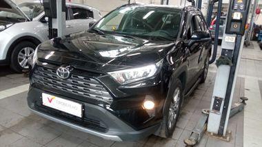 Toyota RAV4 2019 года, 98 876 км - вид 1