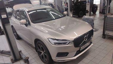 Volvo XC60 2019 года, 86 599 км - вид 2