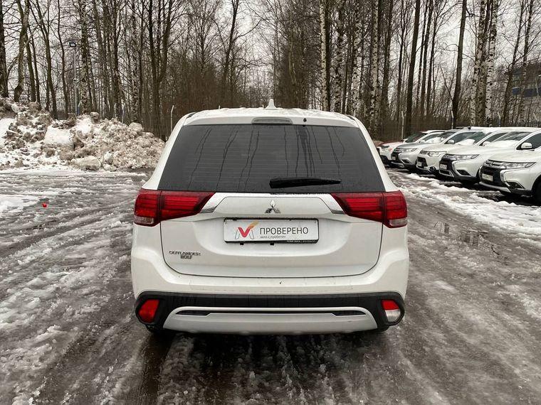 Mitsubishi Outlander, 2020 - вид 4