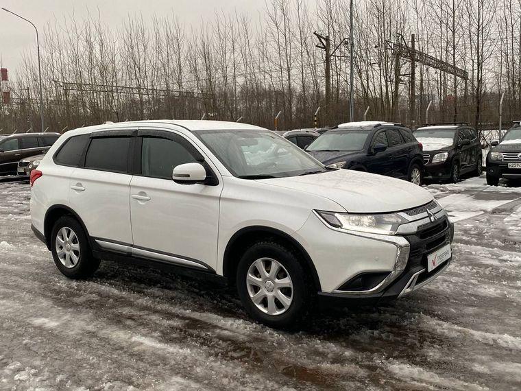 Mitsubishi Outlander, 2020 - вид 2