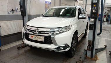 Mitsubishi Pajero Sport 2017 года, 202 911 км - вид 1