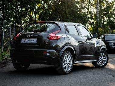 Nissan Juke 2013 года, 187 000 км - вид 2