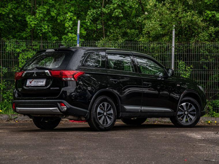 Mitsubishi Outlander, 2018 - вид 1