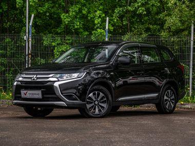 Mitsubishi Outlander 2018 года, 203 982 км - вид 1