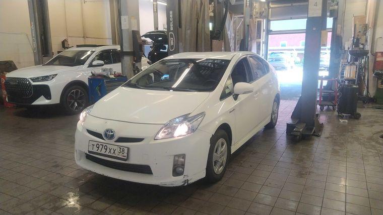 Toyota Prius 2009 года, 335 871 км - вид 1