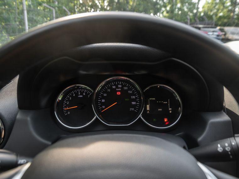 Renault Duster,  - вид 4