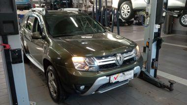 Renault Duster 2015 года, 177 644 км - вид 2