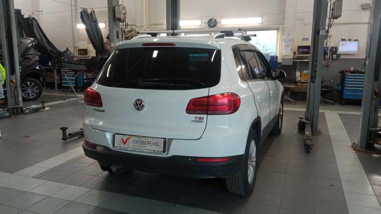 Volkswagen Tiguan,  - вид 2