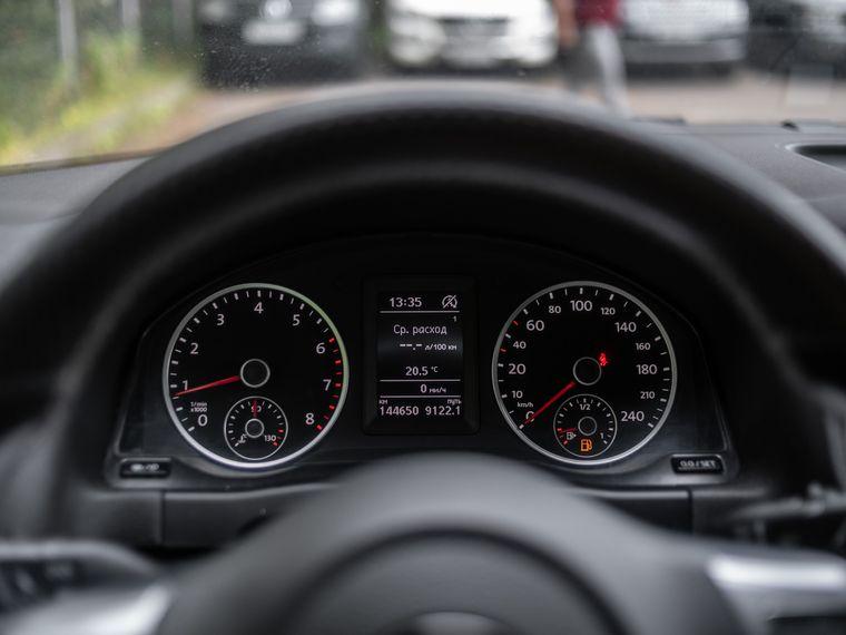 Volkswagen Tiguan,  - вид 4