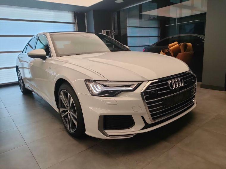 Audi A6,  - вид 2
