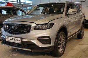 Geely Atlas Pro, 2022