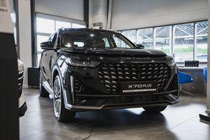 Jetour X70 Plus, 2025