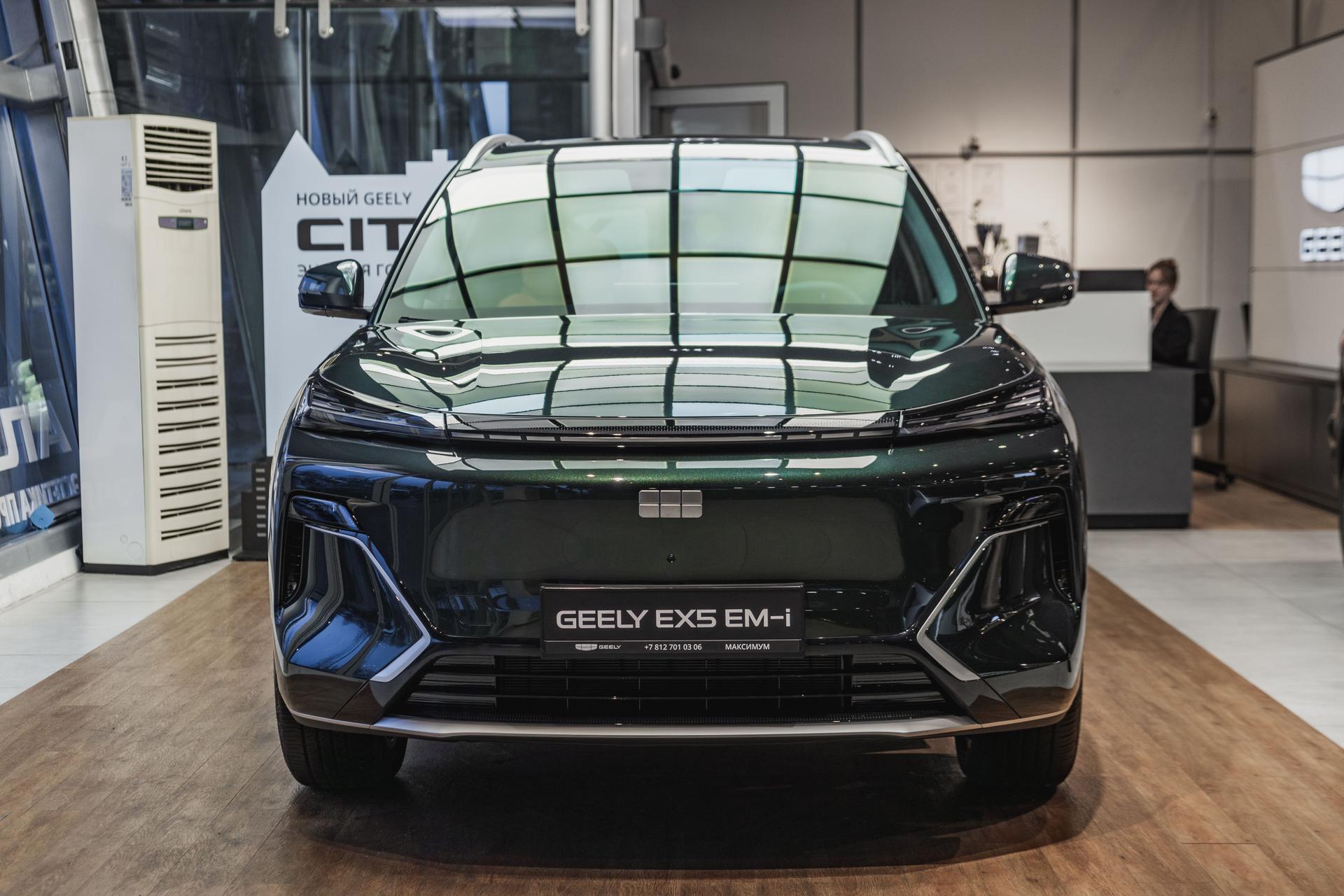 Geely EX5 Гибрид 2026 года, 0 км - вид 2